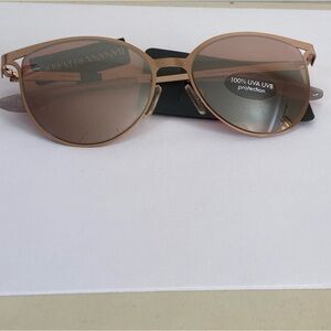 Banana Republic Women Sunglasses - rose gold/pink reflective tint - BRAND NEW